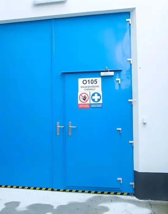 Pravidelné kontroly, údržba a revize protipožárních dveří